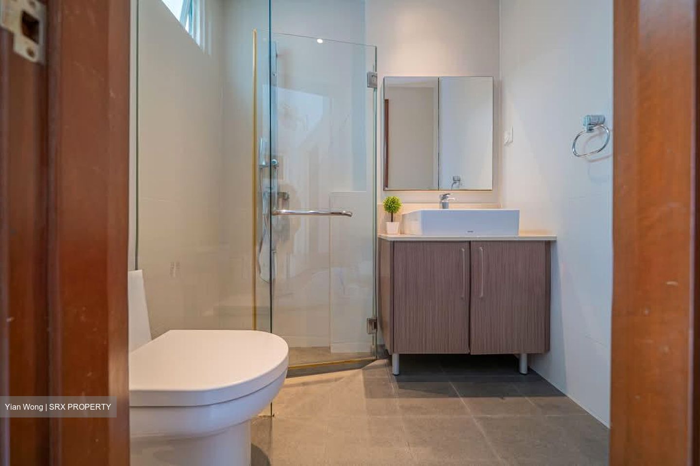 Ang Mo Kio Avenue 4 (D20), Terrace #612467161